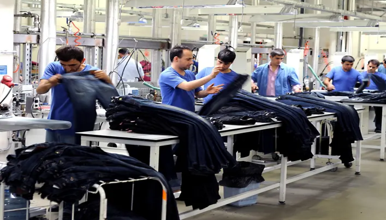 مستقبل العمل في سوريا في المرحلة الجديدة: الوظائف، المهارات، وانفتاح السوق